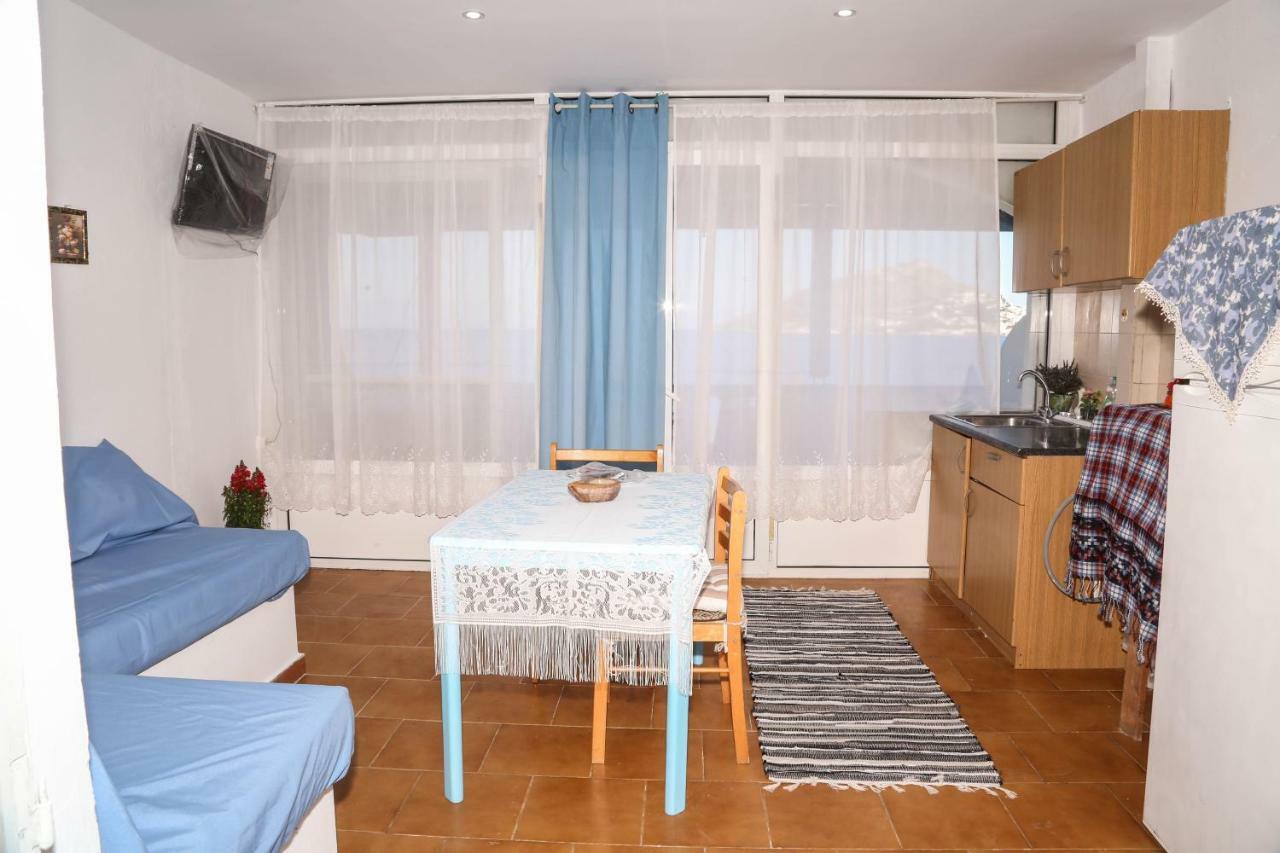 Tony'S Rooms Алінда Екстер'єр фото