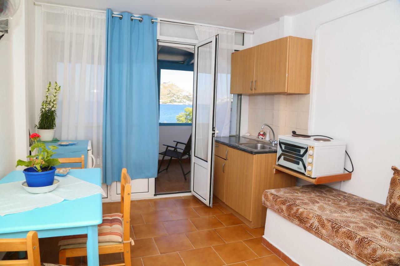 Tony'S Rooms Алінда Екстер'єр фото