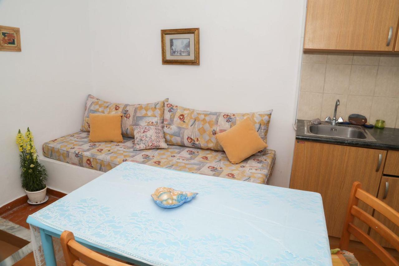 Tony'S Rooms Алінда Екстер'єр фото