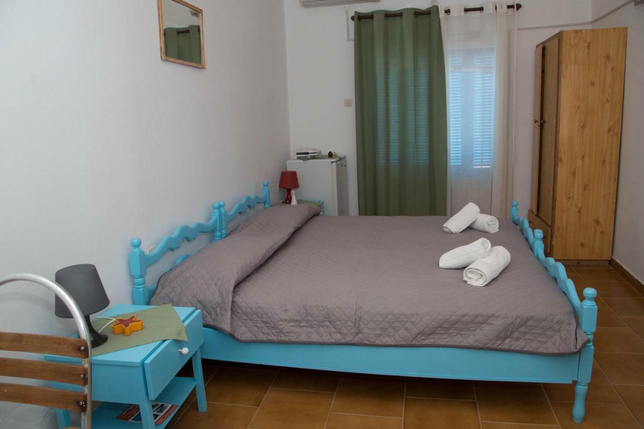 Tony'S Rooms Алінда Екстер'єр фото